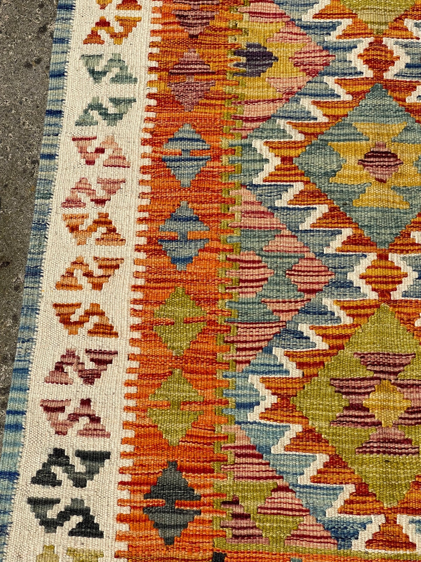 Hand Knotted Chobi Kilim Rug – 124x82cm
