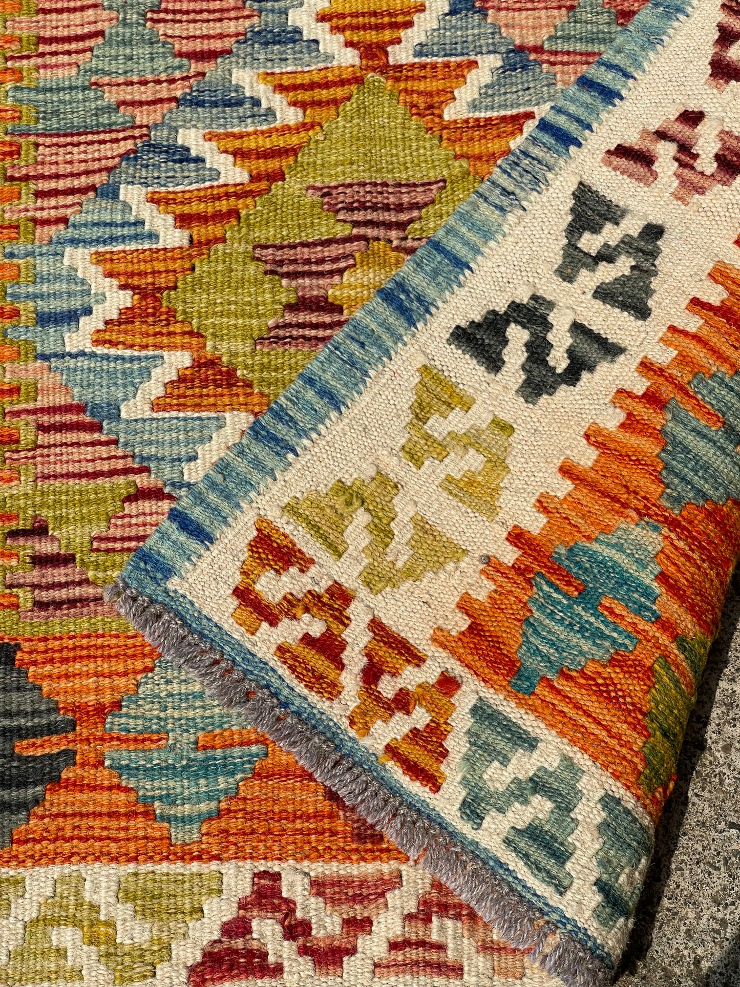 Hand Knotted Chobi Kilim Rug – 124x82cm